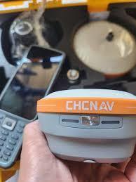 RTK GNSS Receiver with 1048 Channels and 405-470 MHz UHF Internal Radio for Accurate Geospatial Data Collection